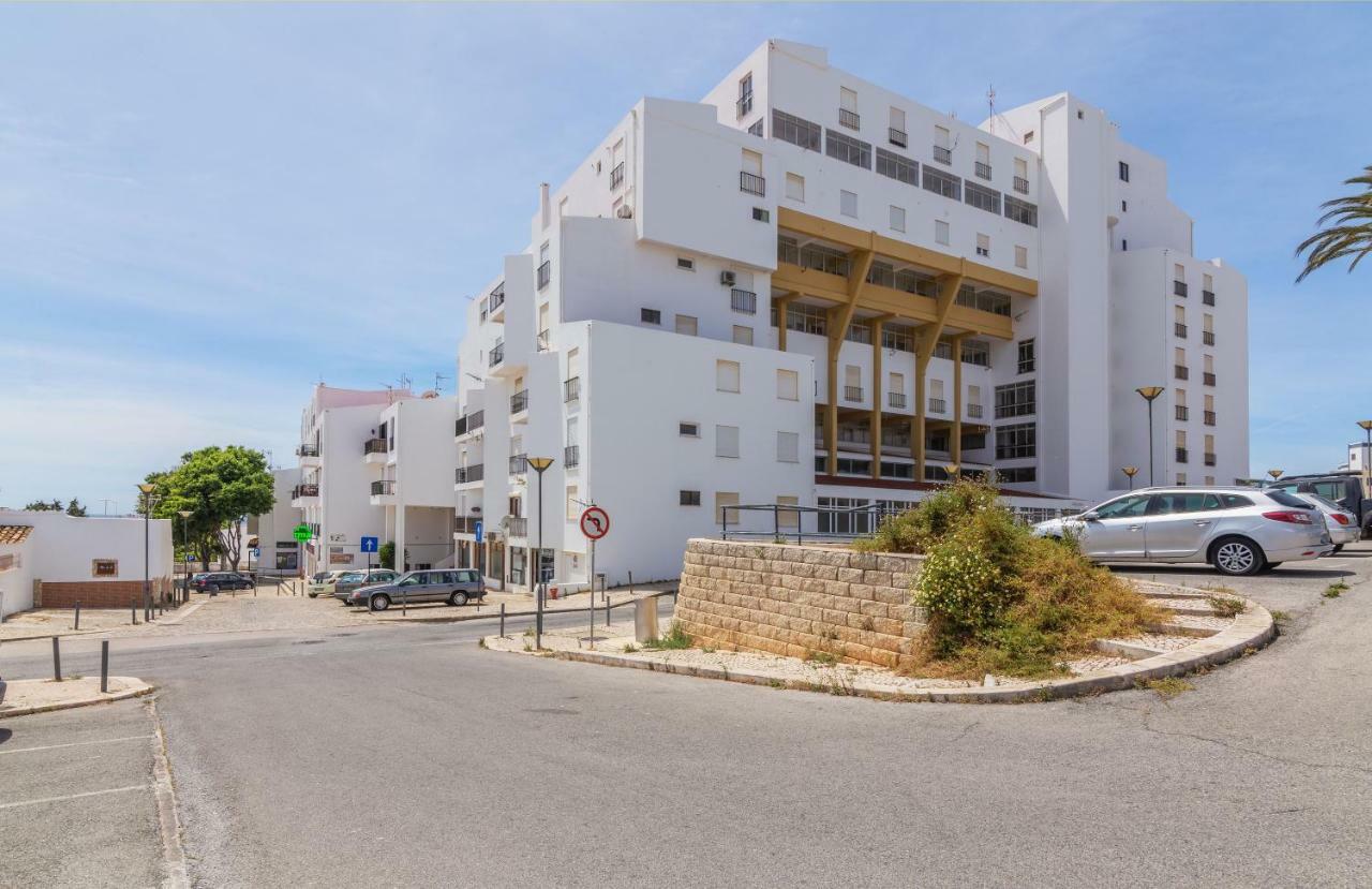 H&H Seaview Apartment Praia Da Luz Bagian luar foto